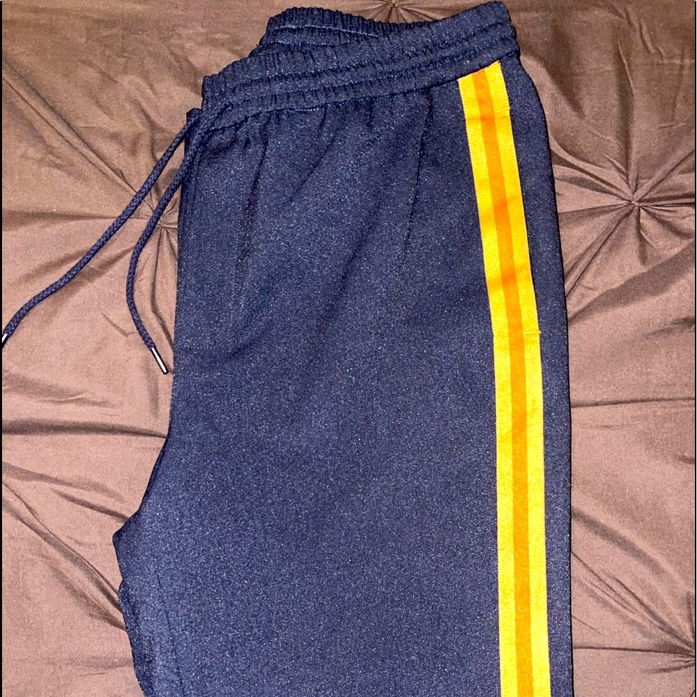 DKNY sporty pants for men